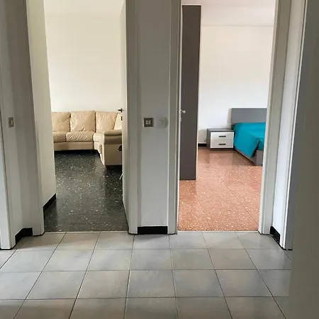 La Torre Next The Station Apartment